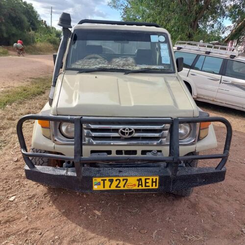 land cruiser    minist
