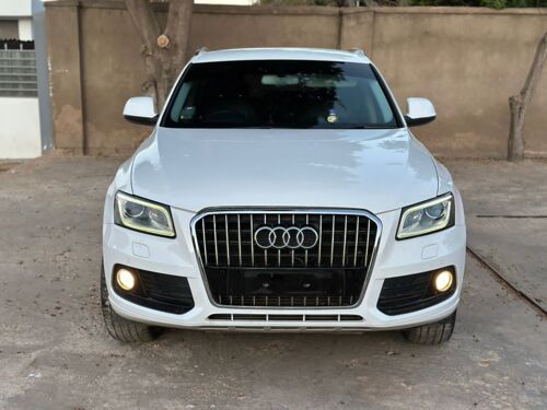 Audi Q5 namba EK 