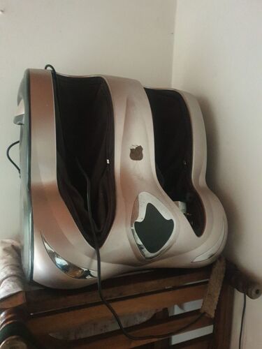 Leg massager