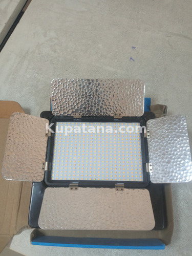 LED light for video and photo