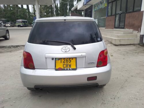 Toyota Ist 