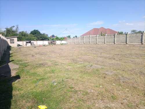 PLOT FOR SALE AT MBWENI JKT