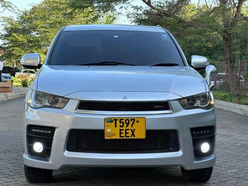 MITSUBISH OUTLANDER 
