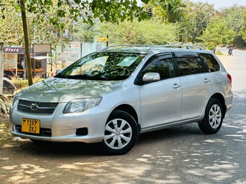 Toyota Fielder