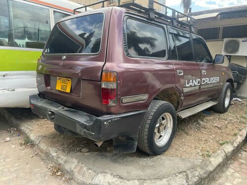 Toyota land cruiser vx limited