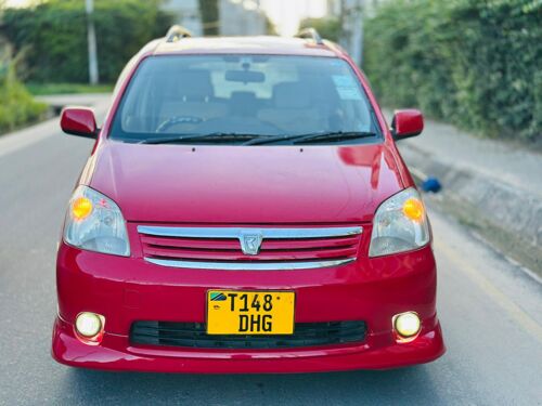 NAUZA TOYOTA RAUM MPYA 