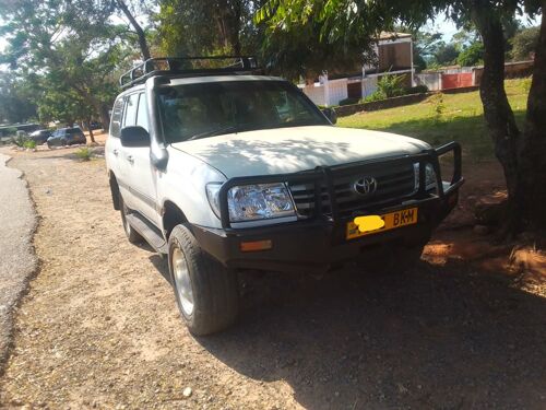 LANDCRUISER GX