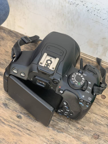 Canon 700d + Lens 50mm