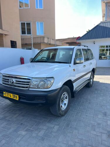 TOYOTA LANDCRUISER GX