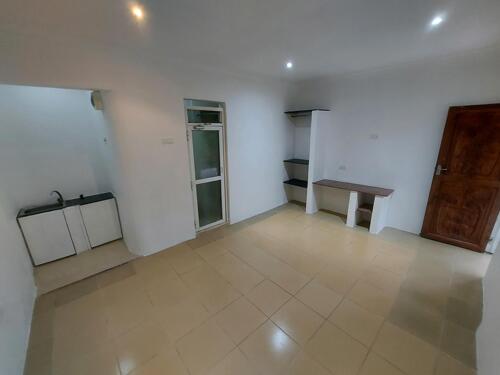1 BEDROOM FOR RENT MIKOCHENI