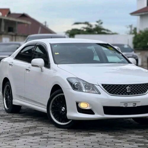 CROWN NEW MODEL NAUZA