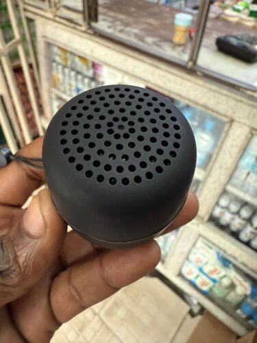 Mini portable Bluetooth speake