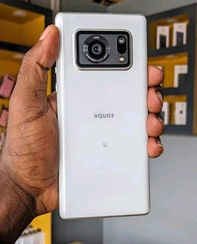 AQUOS R6 ROM 128GB