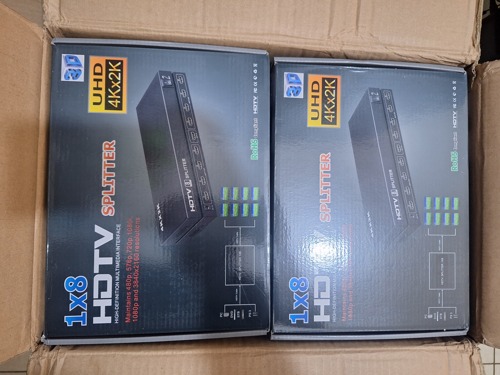 HDMI SLIPTER 1-8  WAY