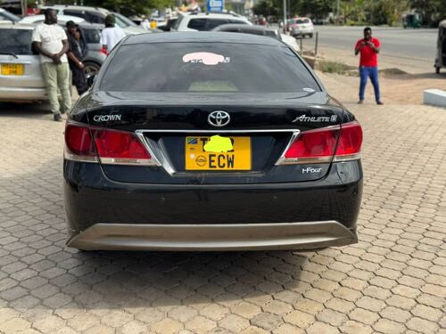 Toyota crown new model 
