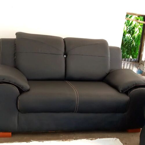 Sofa ya leather black