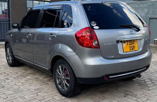 Mazda verisa 