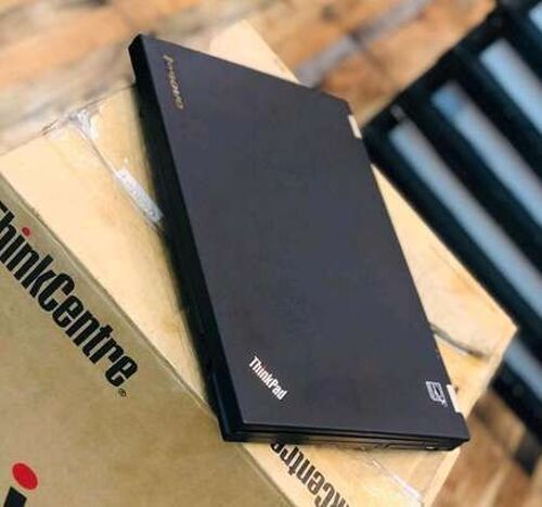 Lenovo ThinkPad X1 Carbon 10th Gen