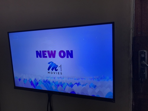HISENSE TV 