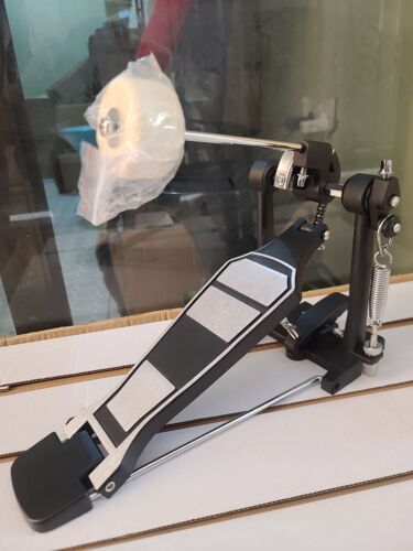 Kick pedal mpya 