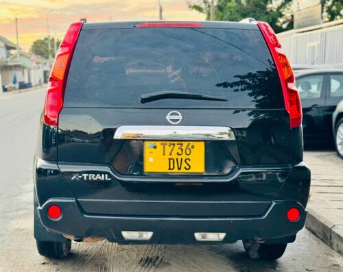 Nissan Extrial 