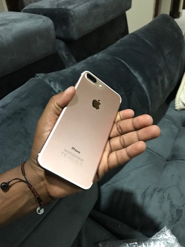 IPHONE 7+ 128GB Small Crack