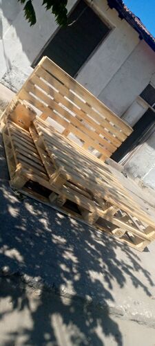 pallet bed