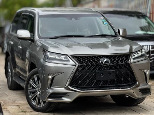 2019 LEXUS LX 570