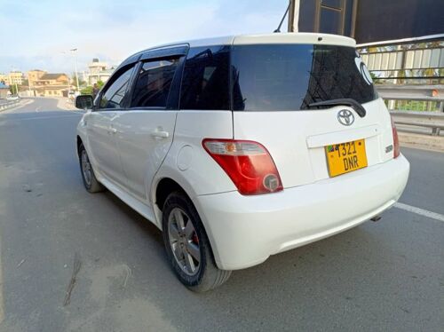 Toyota Ist