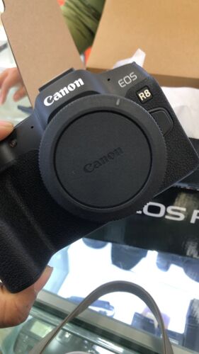 Canon Eos R8 + mount adaptor