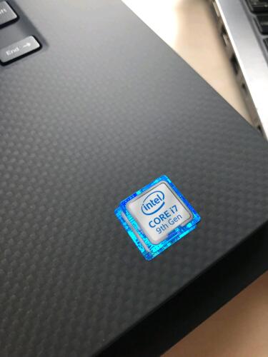 DELL XPS 15 7590