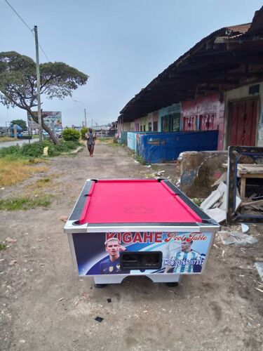 Pooltable mpya kwa Bei poa