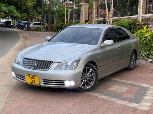 TOYOTA  CROWN ATHLETIC