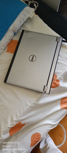 Laptop dell