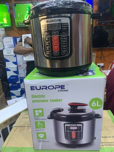 Automatically pressure cooker 