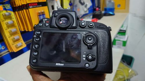 NIKON D800