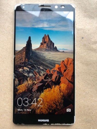SAMSUNG A9