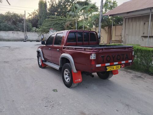 Hilux double cabin Pickup 