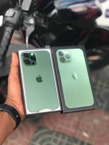 iPhone 13pro max Alpine Green