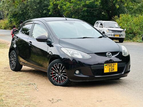 Mazda demio