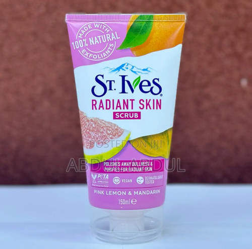 ST.IVES Radiant Skin Scrub 