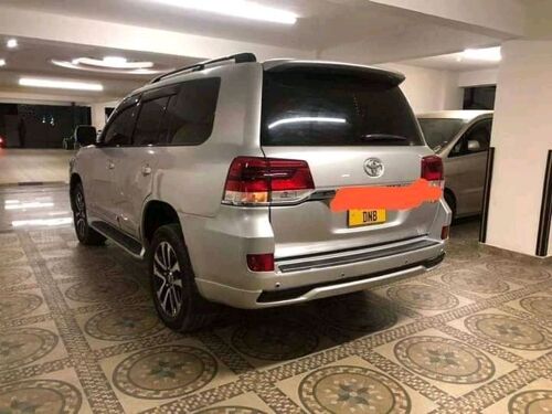 Land cruiser V8