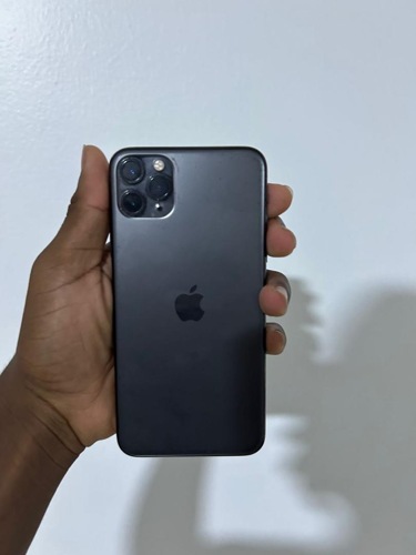 iphone 11pro max 64gb