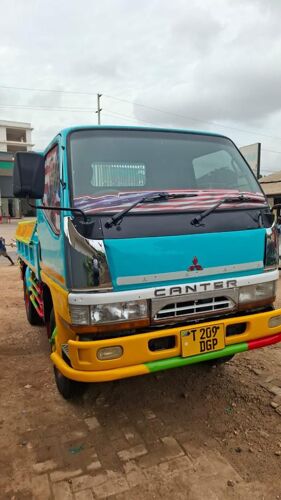 Mitsubishi Canter 