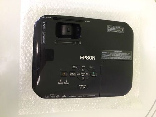 EPISON LCD PROJECTOR 