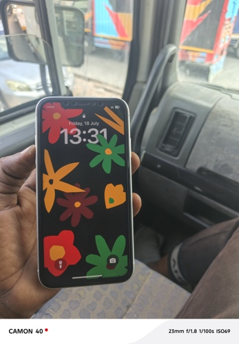 Iphone XR 350000