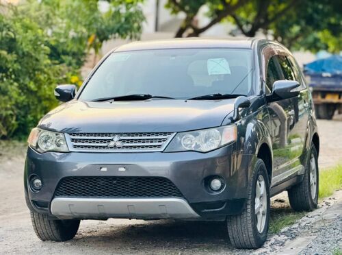 Mistubish outlander new 