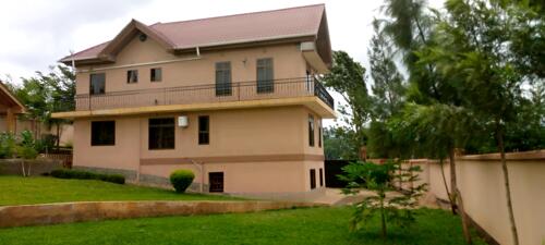 POSH DREAM HOUSE FOR RENT IN MOSHONO, ARUSHA TANZANIA.