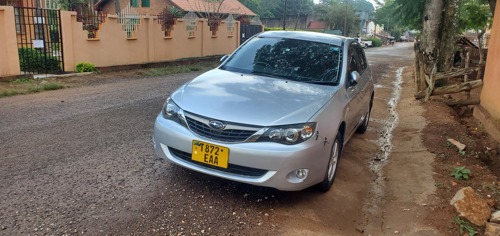 SILVER SUBARU IMPREZA
