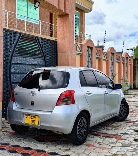 Vitz New Model Cc1290 